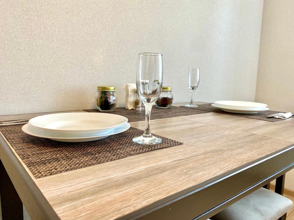 Apartpoltava Стильні 2-Кімн Апартаменти Біля Пд "Листопад" Закрита Парковка, Чек Прро Zewnętrze zdjęcie