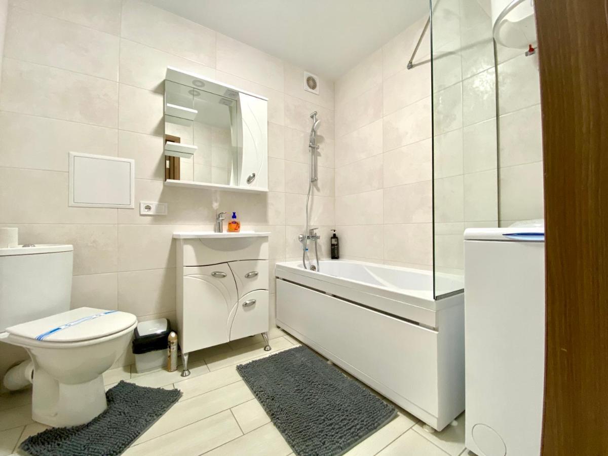 Apartpoltava Стильні 2-Кімн Апартаменти Біля Пд "Листопад" Закрита Парковка, Чек Прро Zewnętrze zdjęcie